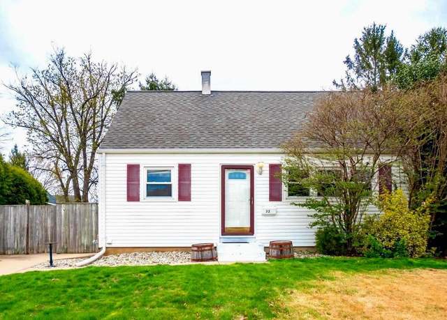 Property at 32 Coleridge Ave, Hamilton, NJ 08620, 3 beds, 1 bath