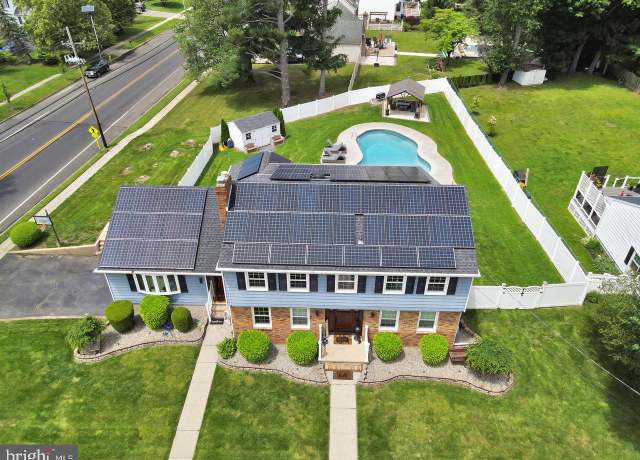 Property at 199 Applegate, Hamilton, NJ 08690, 5 beds, 3.5 baths