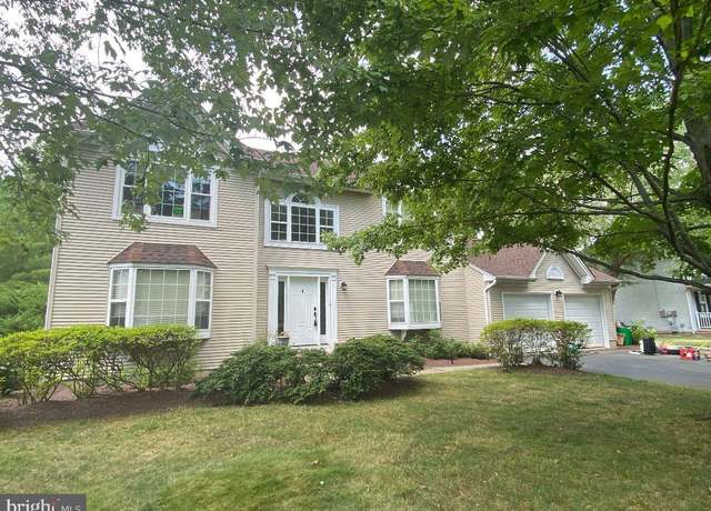 Property at 17 Trellis Way W, Robbinsville, NJ 08691, 4 beds, 2.5 baths