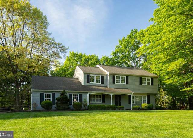 Property at 105 Glenwood Dr, Washington Crossing, PA 18977, 4 beds, 2.5 baths