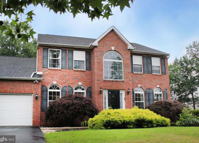 Property at 3277 Dovecote, Quakertown, PA 18951, 4 beds, 2.5 baths