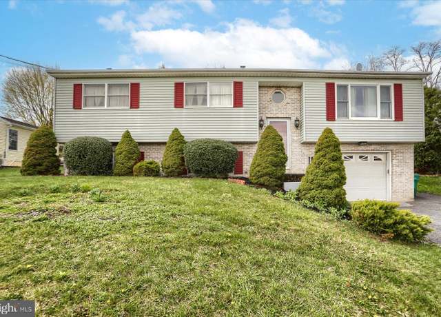 Property at 773 S Humer St, Enola, PA 17025, 3 beds, 2.5 baths