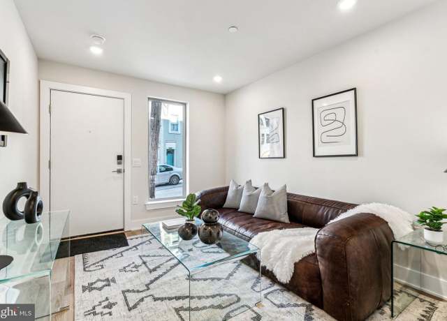 Property at 3426 W Westmoreland St, Philadelphia, PA 19129, 3 beds, 2.5 baths