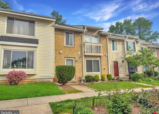 Property at 13303 Rowles Pl, Herndon, VA 20170, 3 beds, 2.5 baths