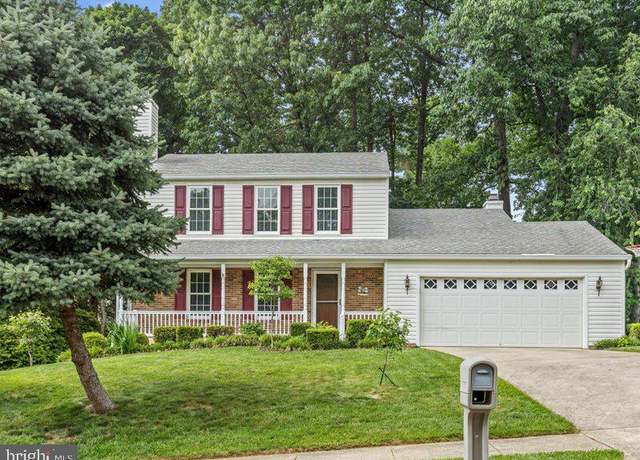 Property at 900 Young Dairy Ct, Herndon, VA 20170, 4 beds, 3.5 baths