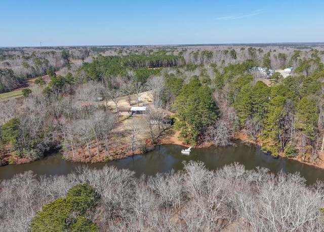 Property at 14401 Doctors Creek Rd, Lanexa, VA 23089, 5 beds, 3 baths