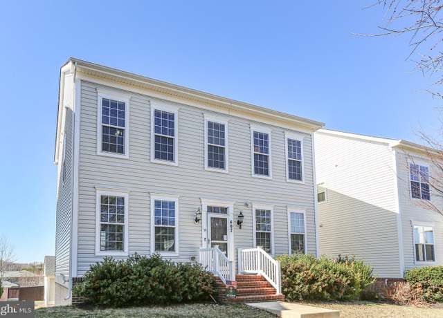 Property at 407 Apricot St, Stafford, VA 22554, 4 beds, 2.5 baths