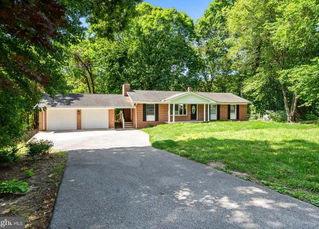 Property at 44721 Emma Ln, Hollywood, MD 20636, 4 beds, 2.5 baths