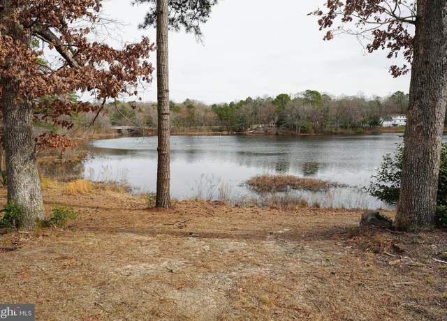 Property at 703 S Kaywood Dr, Salisbury, MD 21804
