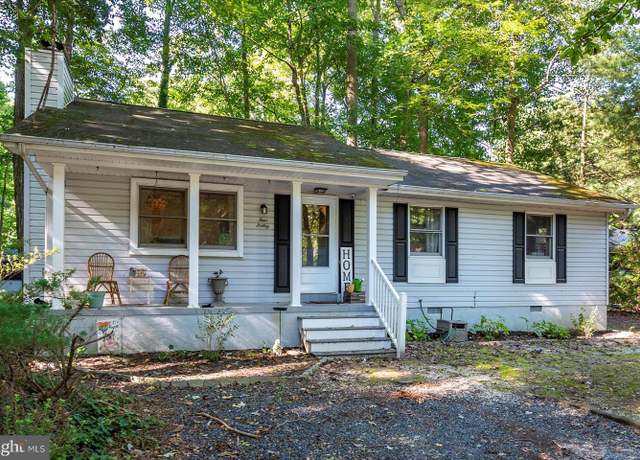 Property at 4 Galley Ln, Ocean Pines, MD 21811, 3 beds, 2 baths