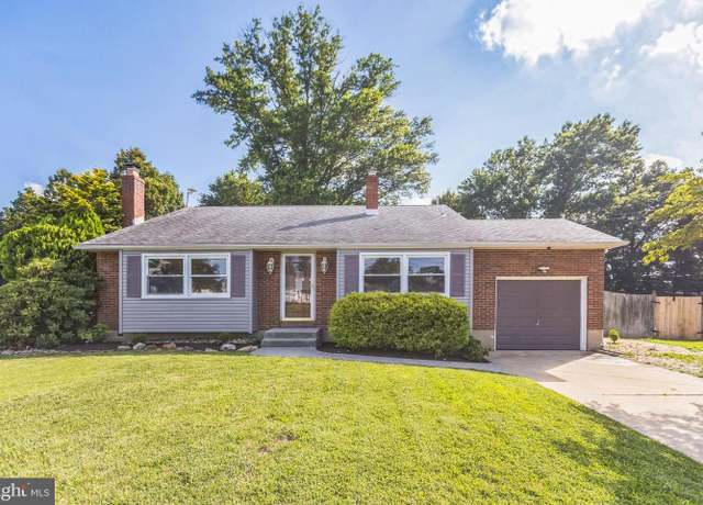 Property at 124 Lucas Dr, Bordentown, NJ 08505, 3 beds, 1.5 baths