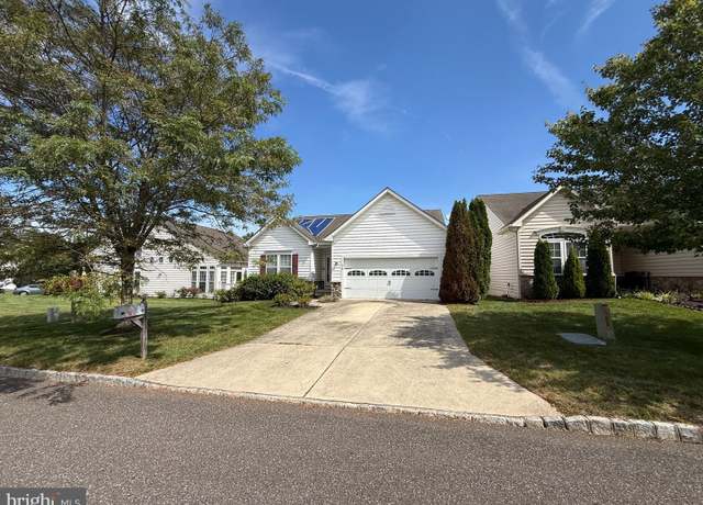 Property at 38 Hearthstone Blvd, Pemberton, NJ 08068, 3 beds, 2 baths