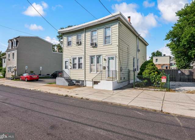 Property at 313 Hudson St, Gloucester City, NJ 08030, 3 beds, 1 bath