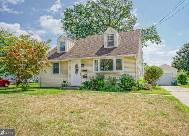 Property at 214 Albertson Ave, Barrington, NJ 08007, 3 beds, 1 bath