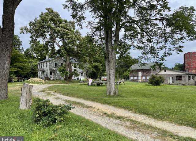Property at 98 Merrick Rd, Farmingdale, NJ 07727
