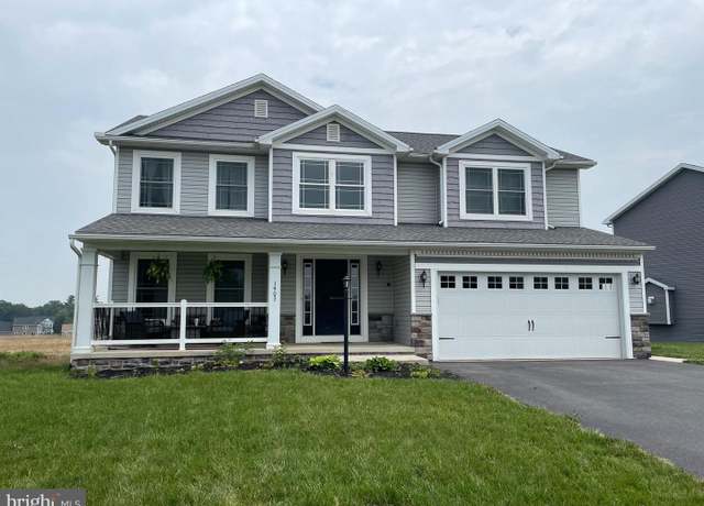 Property at 1403 Southwood Dr, Shippensburg, PA 17257, 5 beds, 3 baths