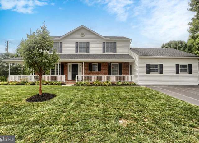 Property at 1 Zenu Rd, Mechanicsburg, PA 17055, 4 beds, 3.5 baths