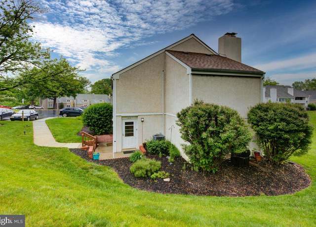 Property at 102 Harvest Ln, Phoenixville, PA 19460, 2 beds, 1.5 baths