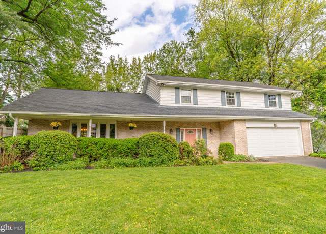 Property at 1409 Smokehouse Ln, Harrisburg, PA 17110, 4 beds, 2.5 baths