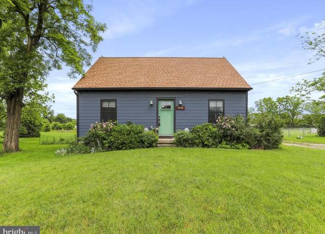 Property at 321-A W Main St, Fayetteville, PA 17222, 3 beds, 2 baths
