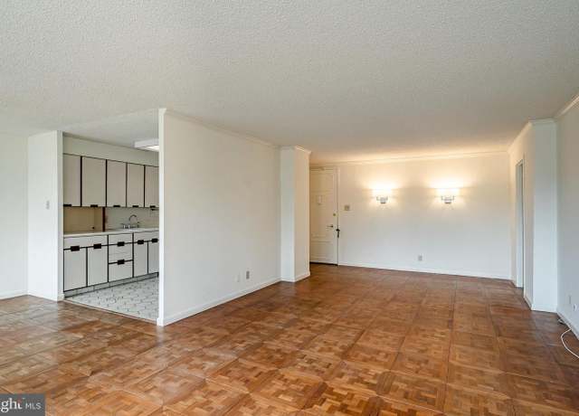 Property at 1001 City Ave Unit E-431, Wynnewood, PA 19096, 2 beds, 2 baths