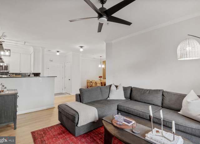 Property at 801 S Greenbrier St #214, Arlington, VA 22204, 2 beds, 2 baths