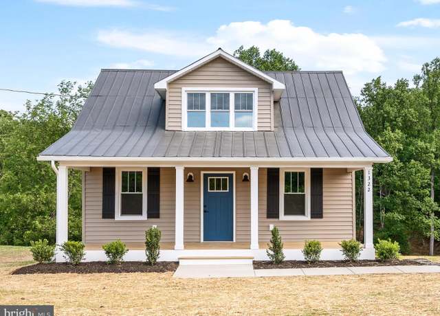 Property at 1322 Bloomery Pike, Cross Junction, VA 22625, 3 beds, 2 baths
