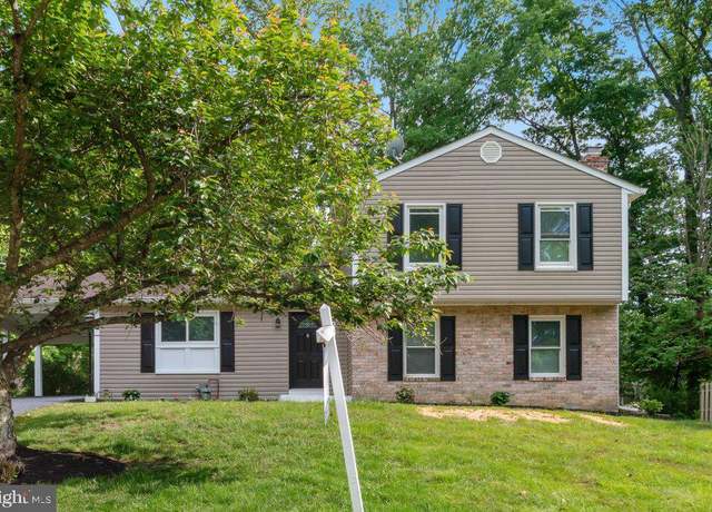 Property at 7813 Main Falls Cir, Baltimore, MD 21228, 4 beds, 2.5 baths