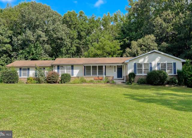 Property at 12400 Popes Creek Rd, Newburg, MD 20664, 3 beds, 2.5 baths