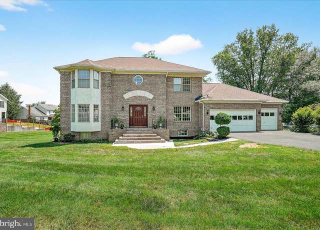 Property at 10199 Maxine St, Ellicott City, MD 21042, 6 beds, 3.5 baths