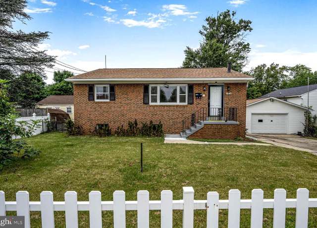 Property at 1914 Kent Village Dr, Landover, MD 20785, 5 beds, 3 baths