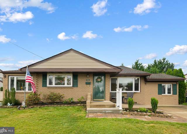 Property at 260 Meyner Dr, Bellmawr, NJ 08031, 4 beds, 1.5 baths