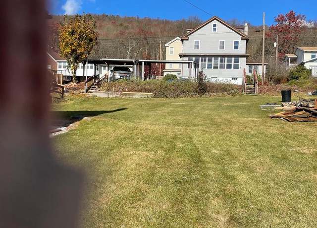 Property at 117 E Garibaldi Ave, Nesquehoning, PA 18240