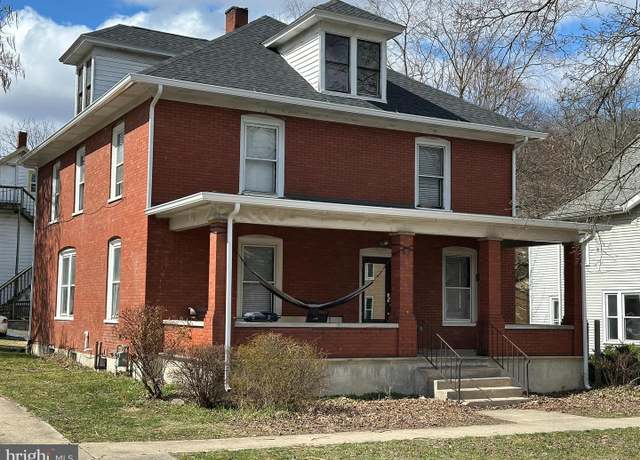 Property at 67 Fairview St N, Lock Haven, PA 17745, 7 beds, 2 baths