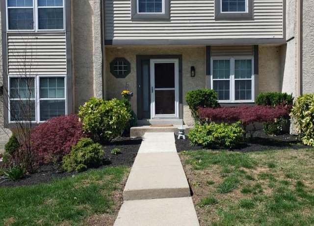 Property at 4 Ogden Ct, Media, PA 19063, 2 beds, 3.5 baths