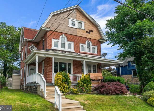 Property at 65 E Broadway Ave, Clifton Heights, PA 19018, 4 beds, 3.5 baths