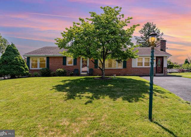 Property at 116 Sunset View Dr, New Cumberland, PA 17070, 3 beds, 1 bath