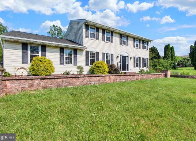 Property at 13239 Pleasant Plains Ct, New Freedom, PA 17349, 4 beds, 2.5 baths