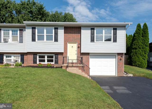 Property at 311 N 7th St, Wrightsville, PA 17368, 3 beds, 2 baths