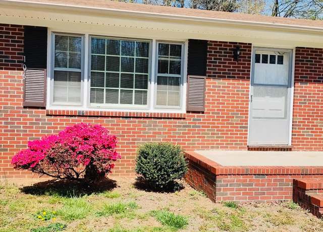 Property at 110 White Oak Dr, South Boston, VA 24592, 3 beds, 3 baths