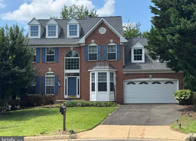 Property at 17456 Terri Ct, Dumfries, VA 22026, 5 beds, 3.5 baths