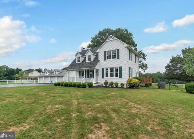 Property at 10004 Plank Rd, Spotsylvania, VA 22553, 4 beds, 3 baths