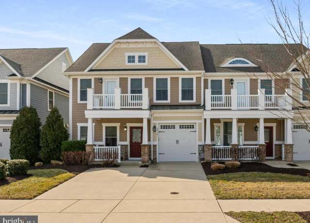 Property at 30141 Candleberry Dr, Selbyville, DE 19975, 3 beds, 2.5 baths