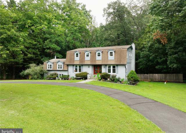 Property at 1306 Lavall Dr, Davidsonville, MD 21035, 5 beds, 4.5 baths