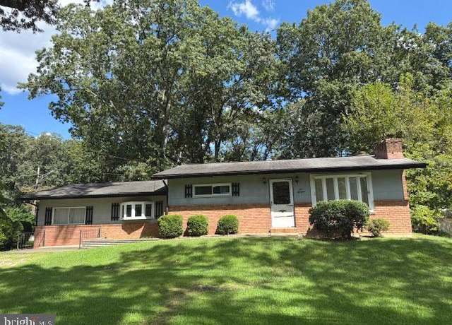 Property at 513 Sunset Knoll Rd, Pasadena, MD 21122, 4 beds, 3.5 baths