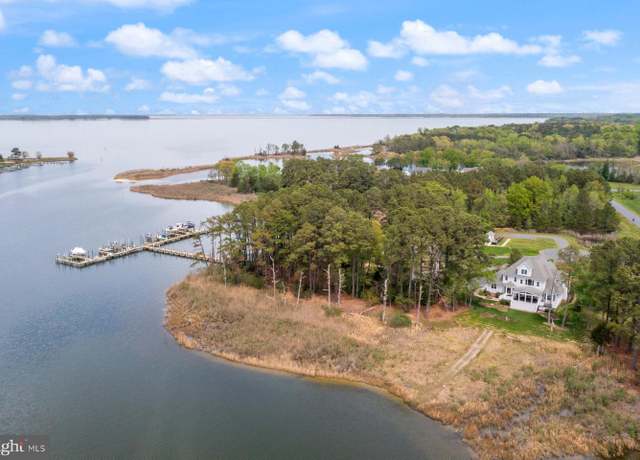Property at 109 Starboard Ct, Grasonville, MD 21638, 5 beds, 4.5 baths