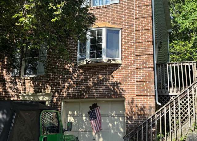 Property at 11312 Grouse Lane North Ln, Hagerstown, MD 21742, 3 beds, 3 baths