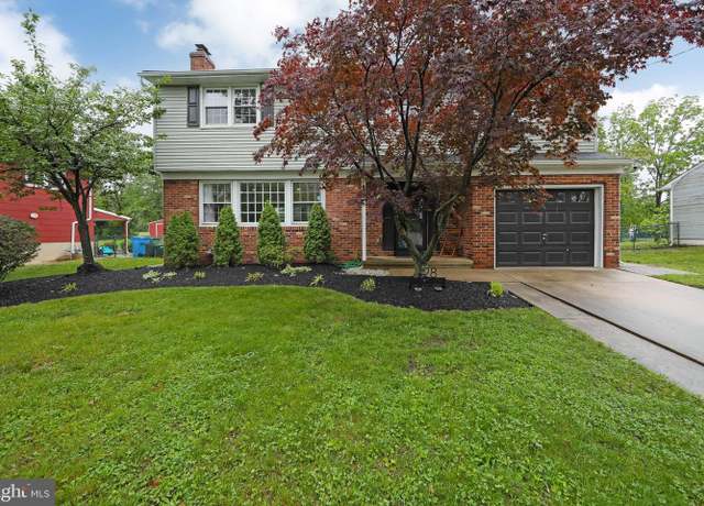 Property at 128 Ashbrook Rd, Cherry Hill, NJ 08034, 4 beds, 2.5 baths