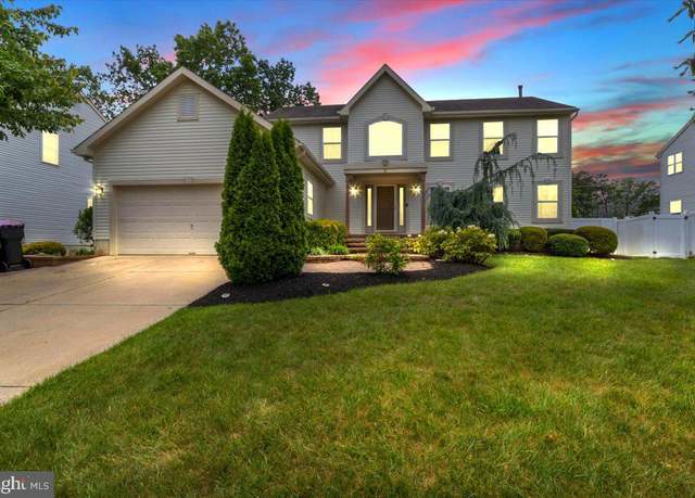 Property at 8 High Woods Ave, Sicklerville, NJ 08081, 4 beds, 2.5 baths