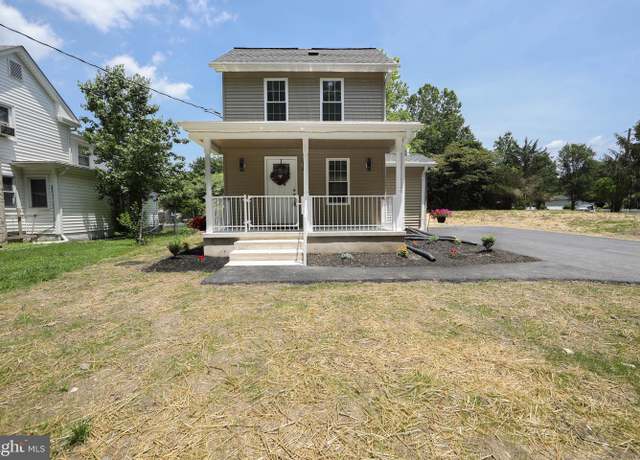 Property at 20 New St, Mullica Hill, NJ 08062, 4 beds, 2.5 baths
